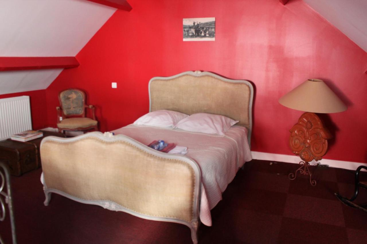Chambres Et Table D'Hotes, Maisonnettes Individuelles Dans Propriete Privee Vézinnes Eksteriør bilde